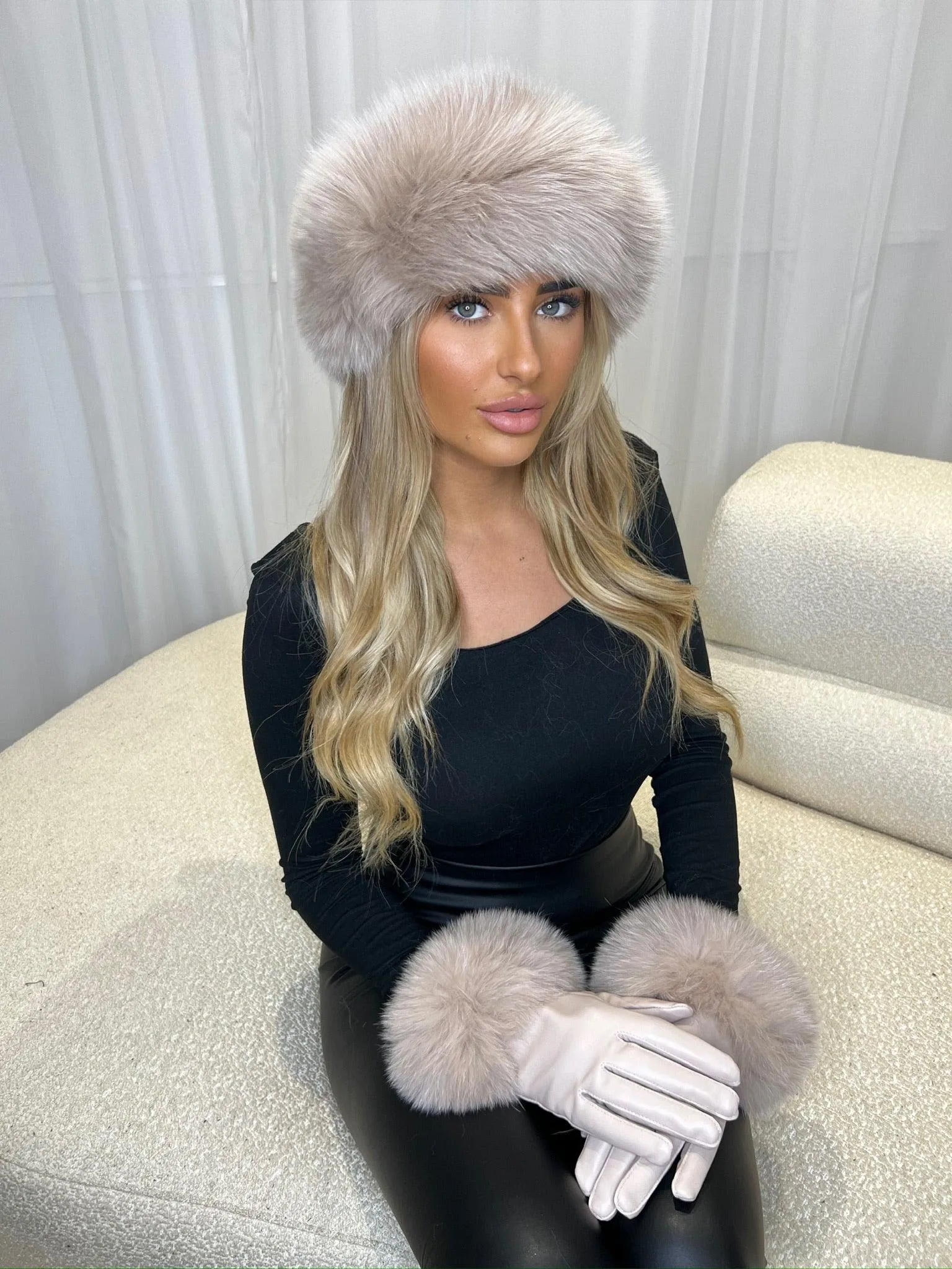 Beige Luxury Fur Leather Gloves