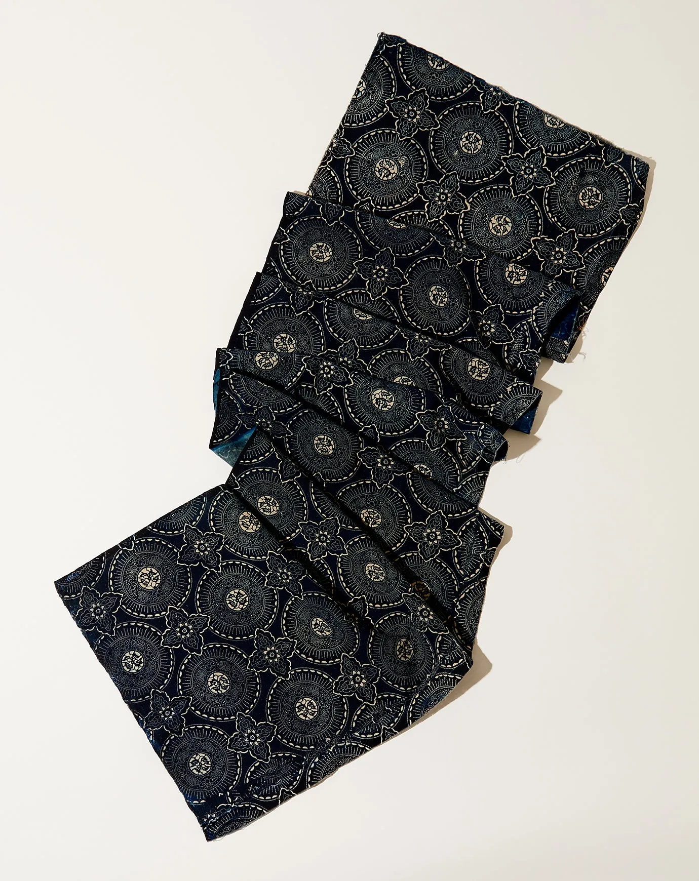 Japanese Medalion Scarf