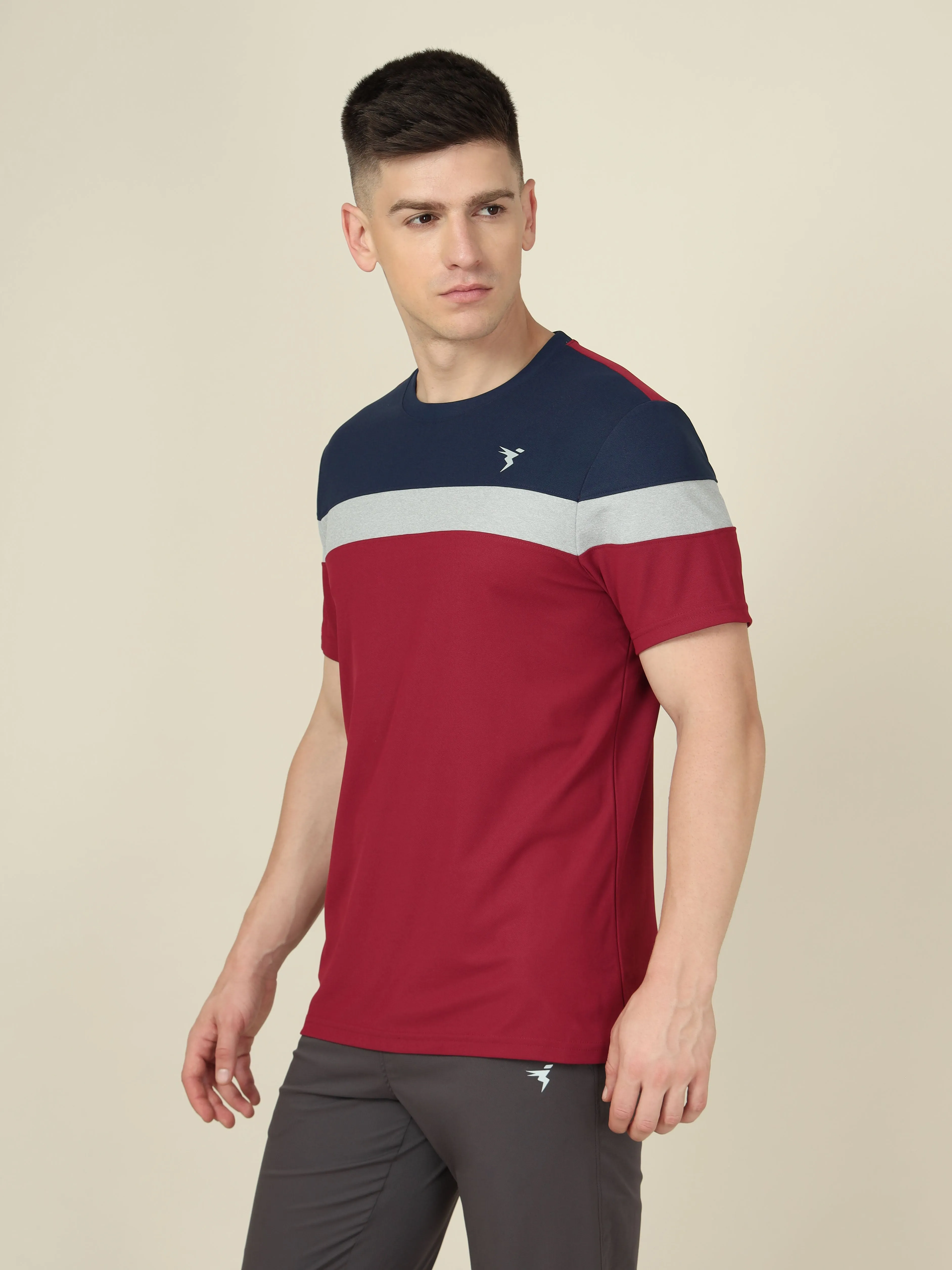 Men Colorblock Slim Fit Crew Neck T-shirt with MATPIQ