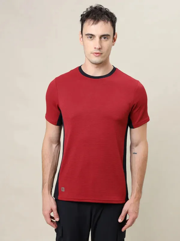 Men Colorblock Slim Fit Crew Neck T-shirt with TECHNO COOL 