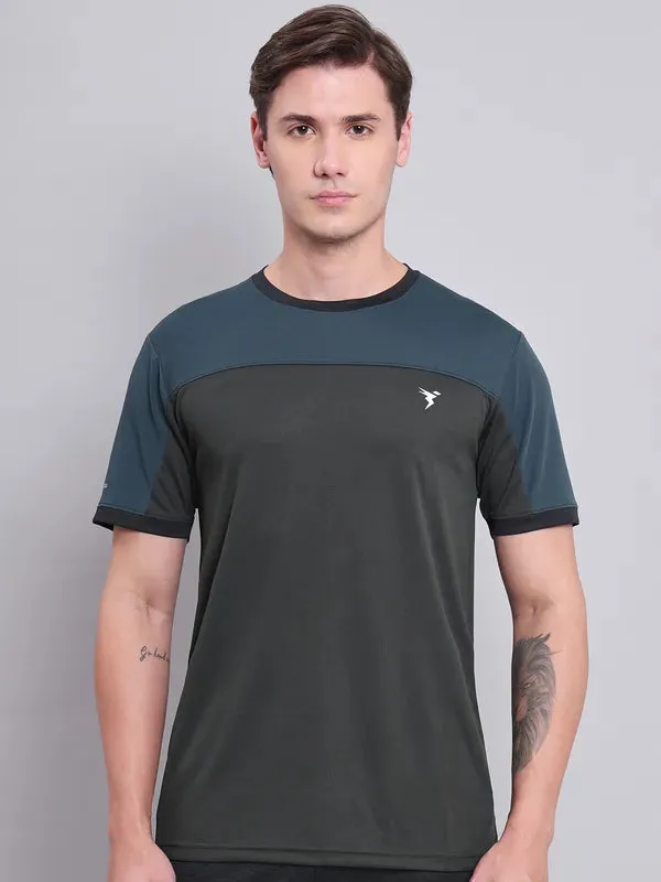 Men Colorblock Slim Fit Crew Neck T-shirt with TECHNO COOL 