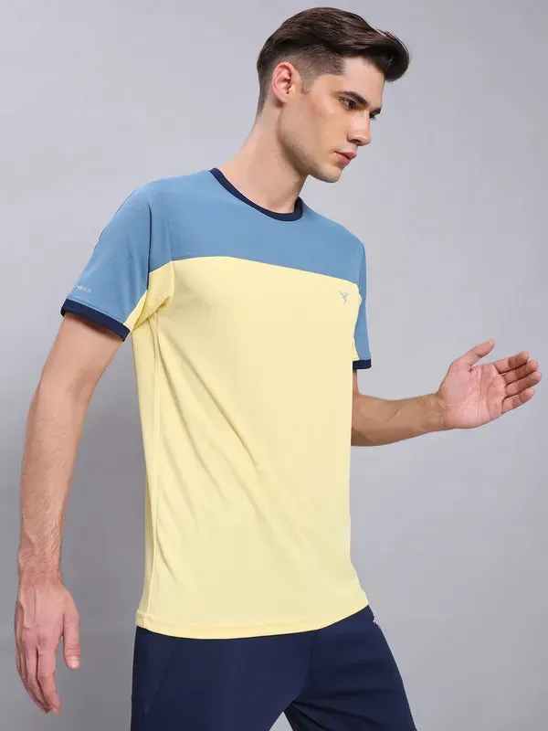 Men Colorblock Slim Fit Crew Neck T-shirt with TECHNO COOL 