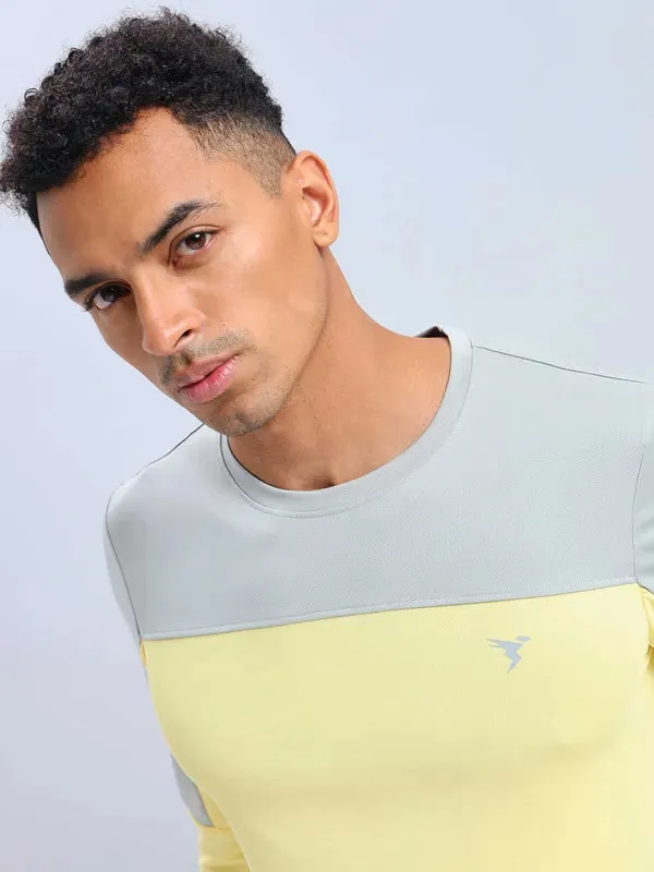 Men Colorblock Slim Fit Crew Neck T-shirt with TECHNO COOL 