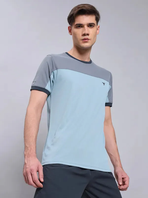 Men Colorblock Slim Fit Crew Neck T-shirt with TECHNO COOL 