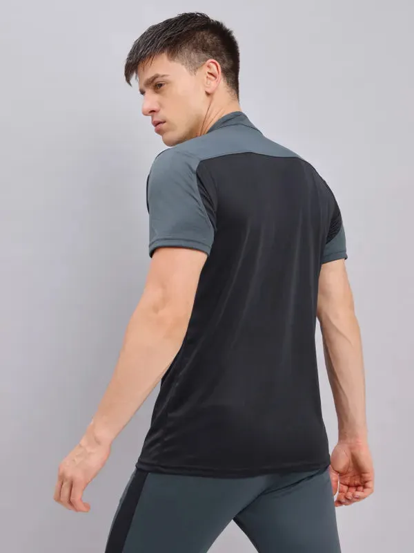 Men Colorblock Slim Fit Mock Neck T-shirt with TECHNO COOL 