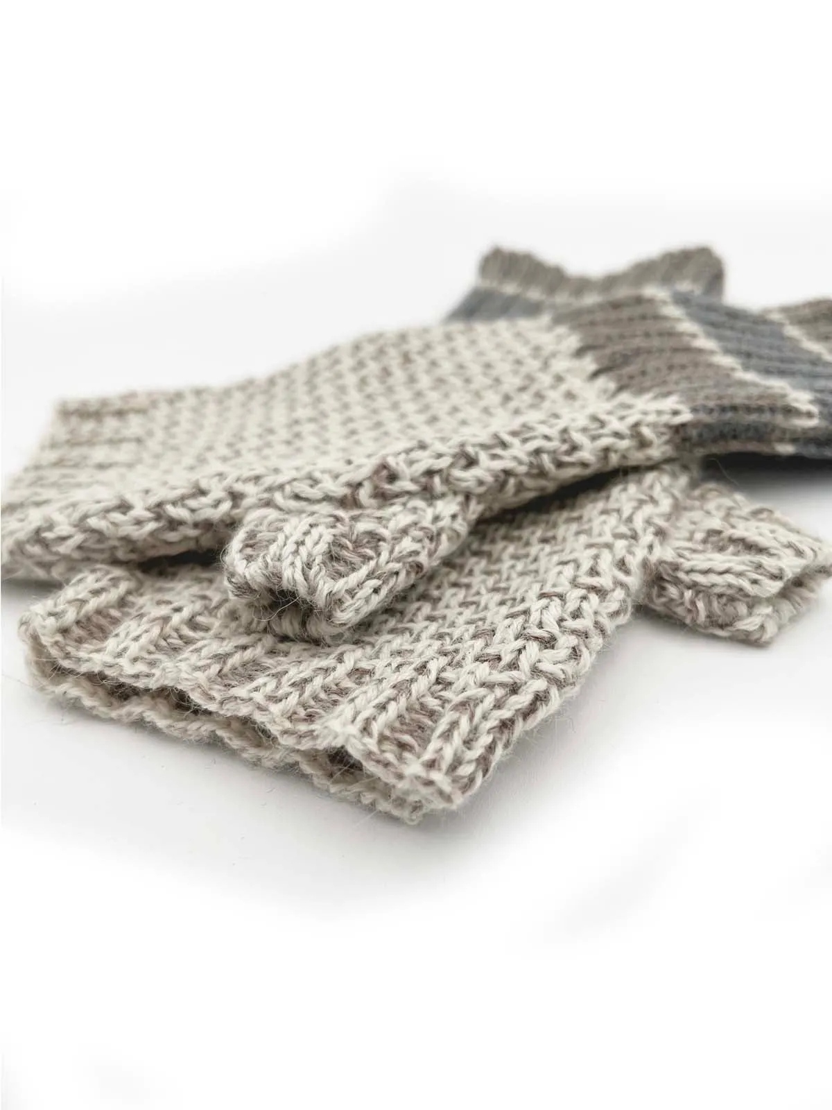 NEW! Alpaca Gloves - Carrera - Birch