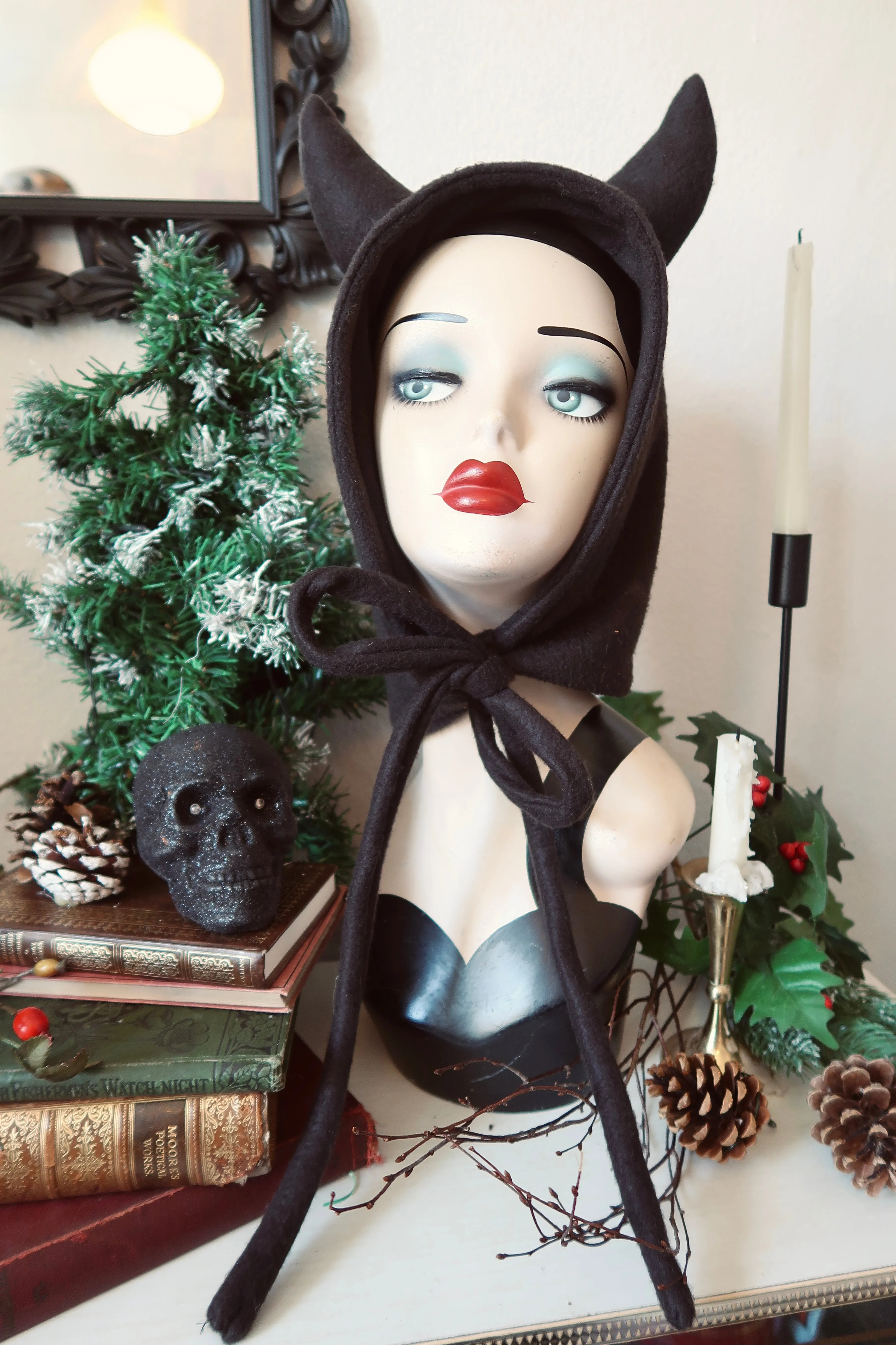 PRE-ORDER Krampus Bonnet in Black