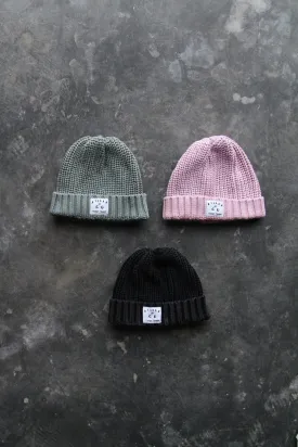 VINTAGE KNIT BEANIE