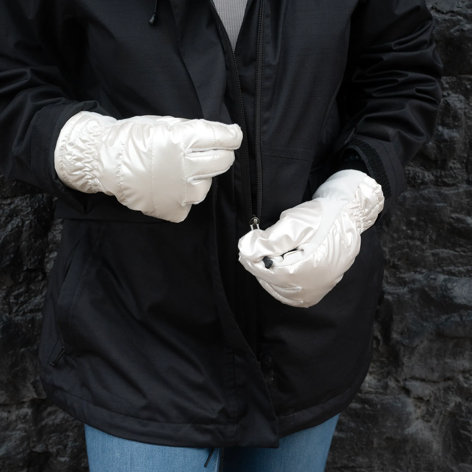 Women's Insulated & Water Repellent Touchscreen Gloves